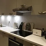 Apartamento Comfortable, Cozy, Chill, Spacious, Near Cathedral