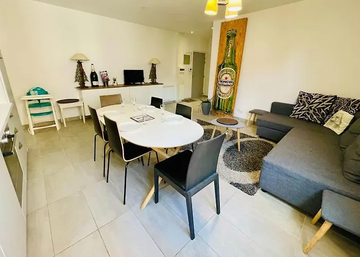 Lägenhet Comfortable, Cozy, Chill, Spacious, Near Cathedral