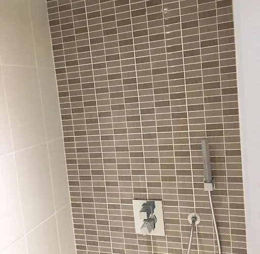 Comfortable, Cozy, Chill, Spacious, Near Cathedral * Reims